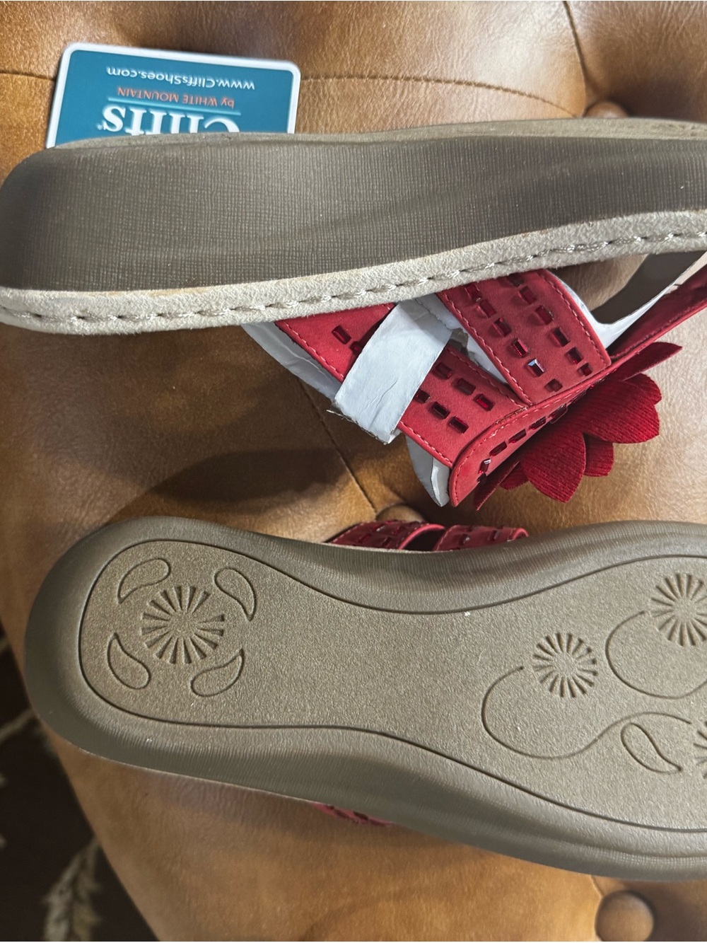 White Mountain Red Floral Thong Sandals with Decorative Petal Accent - Picture 3 of 3
